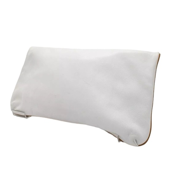COA Celine White Leather Clutch - Picture 5 of 16